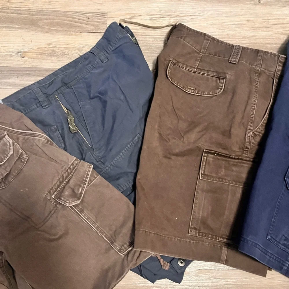 5 Men's Cargo Shorts GAP and EDDIE BAUER - Brown,and Navy blue - Picture 3 of 7
